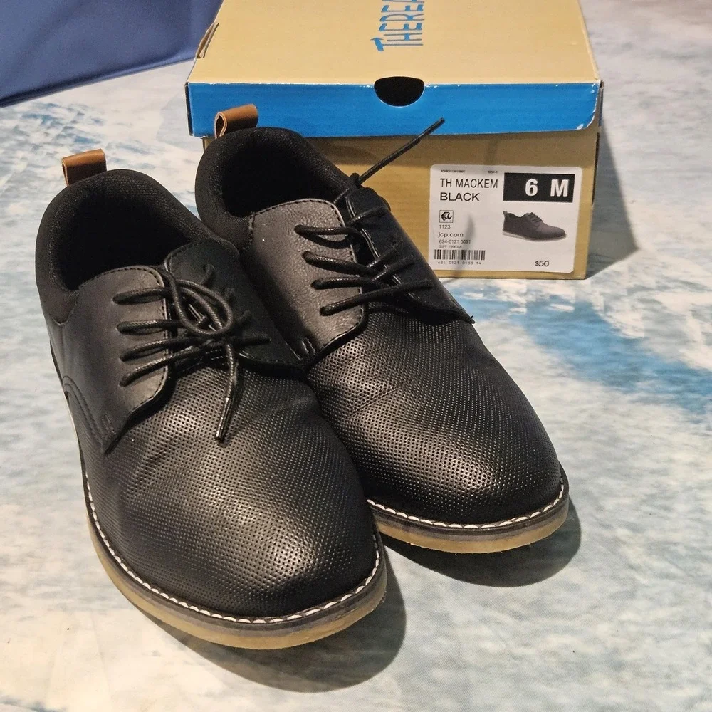 Thereabouts TH Mackem Boys Black Lace Up Oxford Dress Shoes Size 6M w/ Box